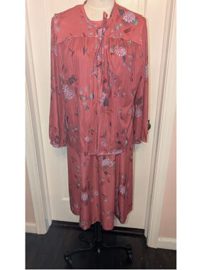 Vintage 70s Dress Floral Pleated Long Sleeve with over vest,duster